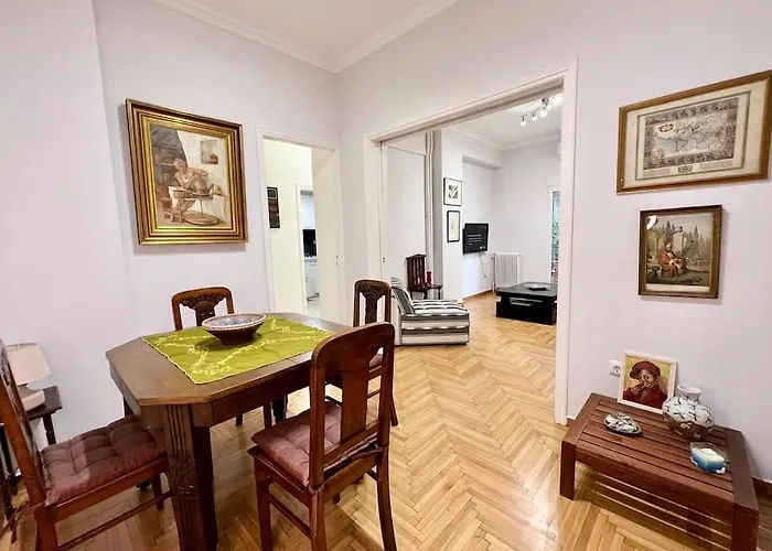 Lovely 1 Bdr In The Center Of Athens