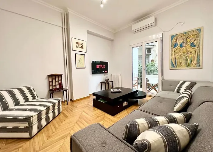 Lovely 1 Bdr In The Center Of Athens