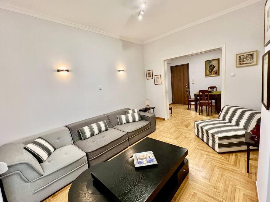 Apartment Lovely 1 Bdr In The Center Of Athens