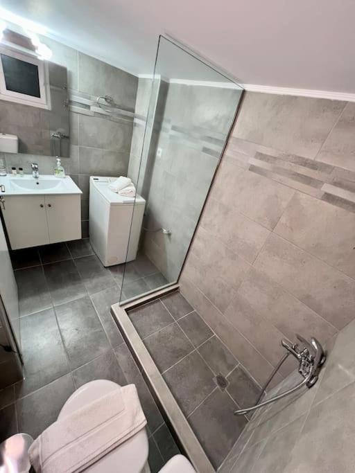 Lovely 1 Bdr In The Center Of Apartment Athens