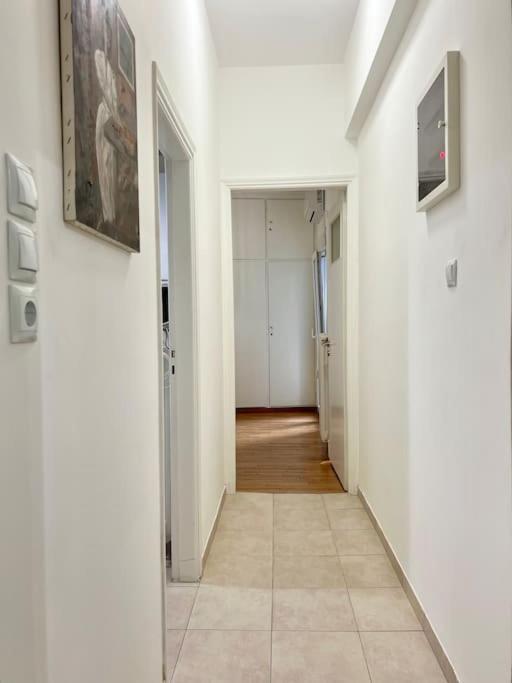 Lovely 1 Bdr In The Center Of * Athens